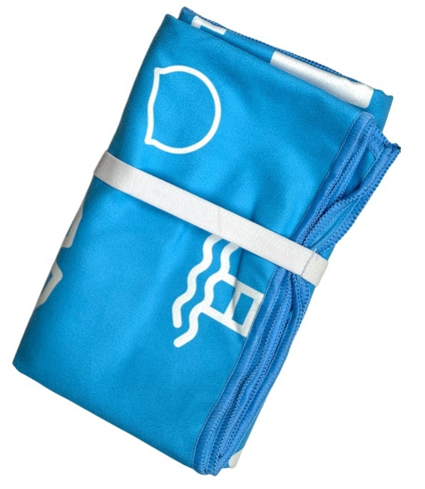 Swimaholic swimming world microfibre towel modrá